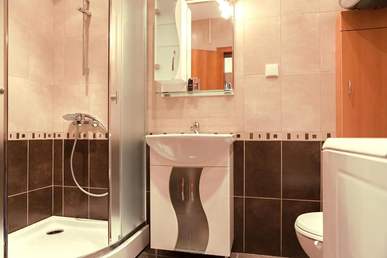 Apartment Amelia Siv فارنا